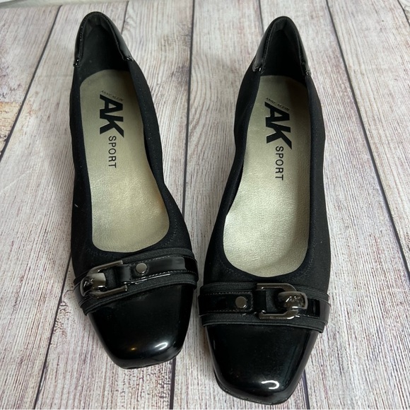 Anne Klein Sport Black Dress Shoes 10 M - Picture 1 of 7